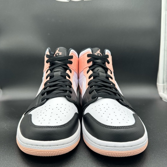 Air Jordan 1 Mid “Arctic Orange” men’s size 11.5 - Picture 3 of 6